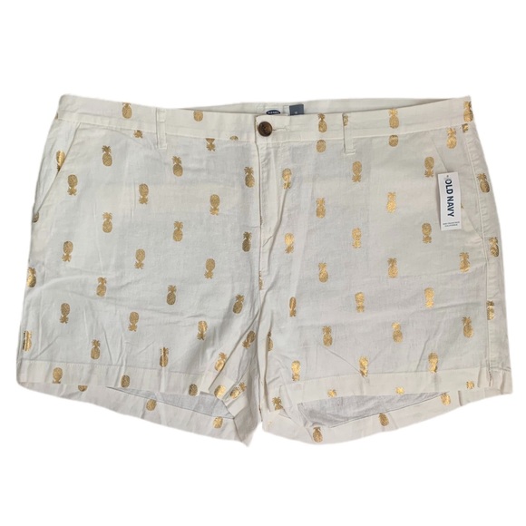 old navy pineapple shorts